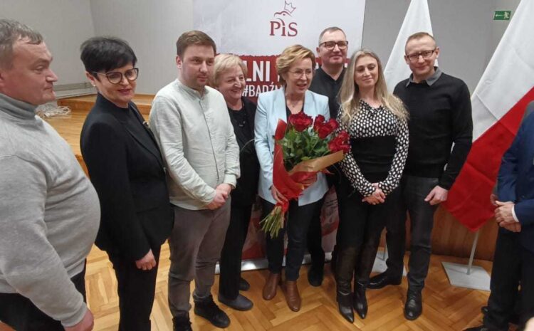  Spotkanie z Panią Europoseł Jadwiga Wiśniewska w Kłobucku.